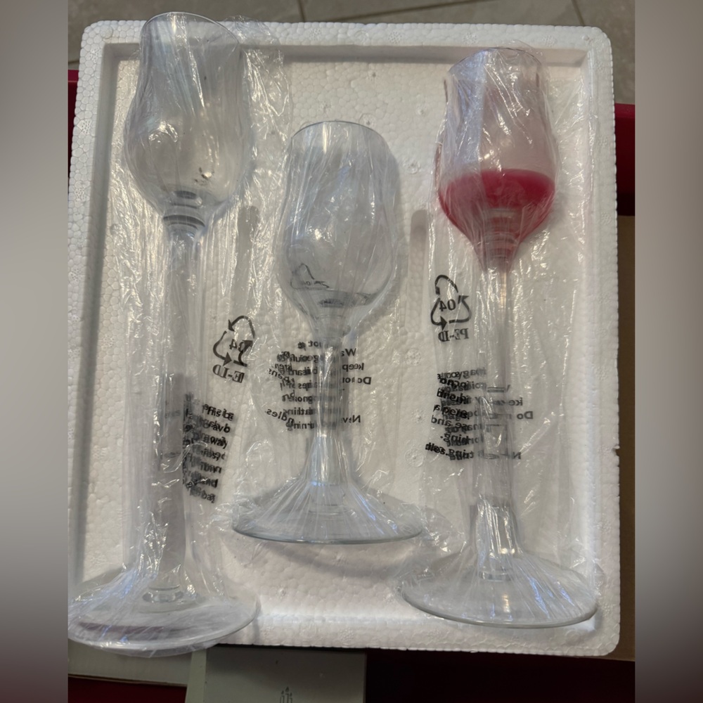 Partylite Elegance stemmed votive holder quintet with box